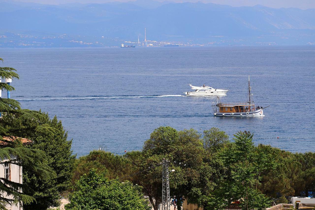 Designed Apartment With Swimming Pool Near The Beach Opatija Exterior photo